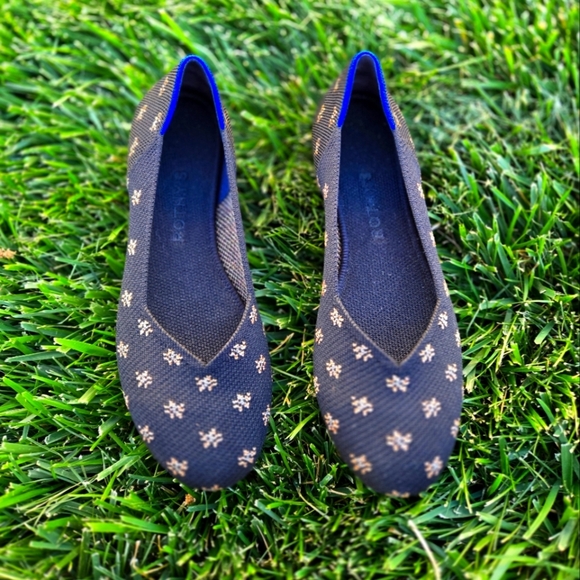 Rothy’s The Point Daisy Sparkle Sz 7 Comfortable - Picture 3 of 10